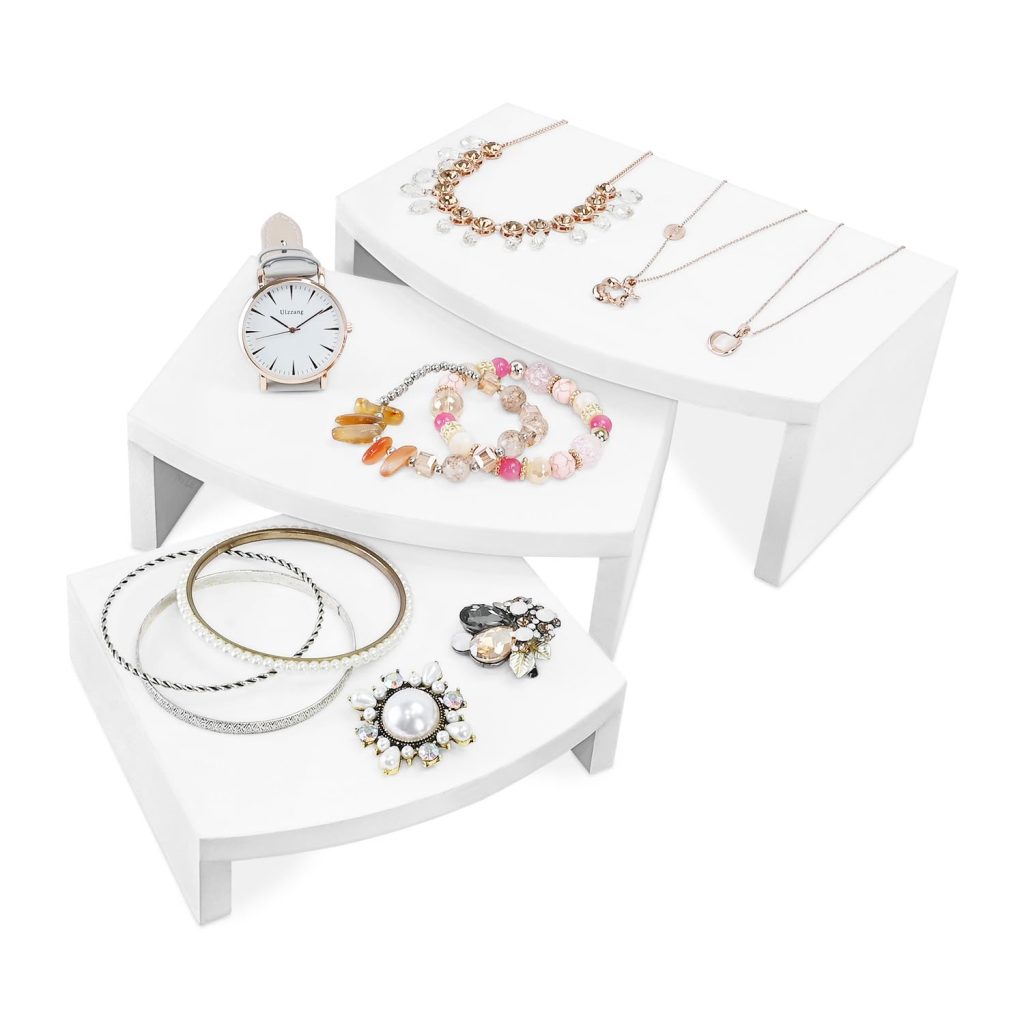 20 Jewelry Display Ideas for Retail-7