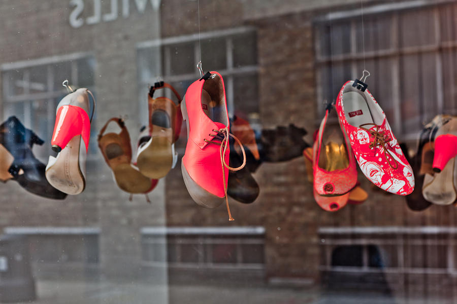 Inspiring Shoe Display Ideas-12